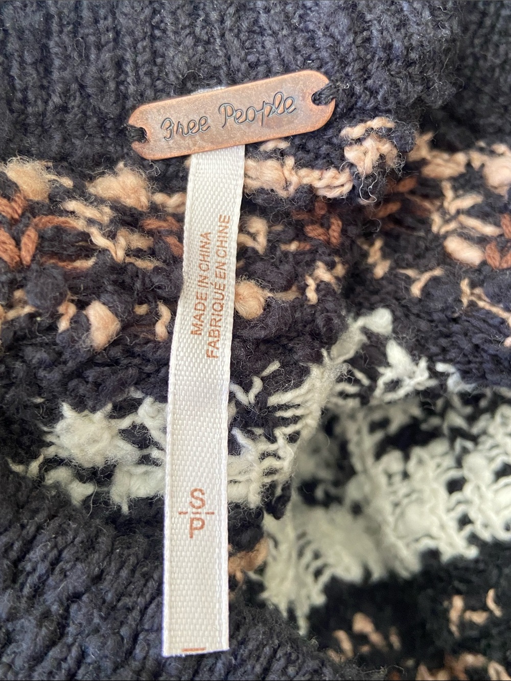 Women’s Free People Nellie Elephant Fair Isle Sweater in Black, Size Small - Picture 6 of 9